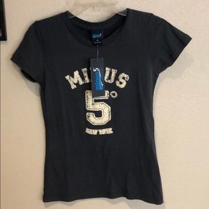 Gray Minus 5 ice bar shirt new with tags size M